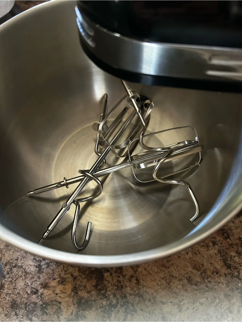 Brentwood Black Stand Mixer with Stainless Steel Bowl